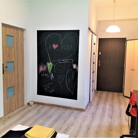 Stara Szkolas7 Noclegi,Mzajezierze 8 14-330 Mazury 마우디티 외부 사진