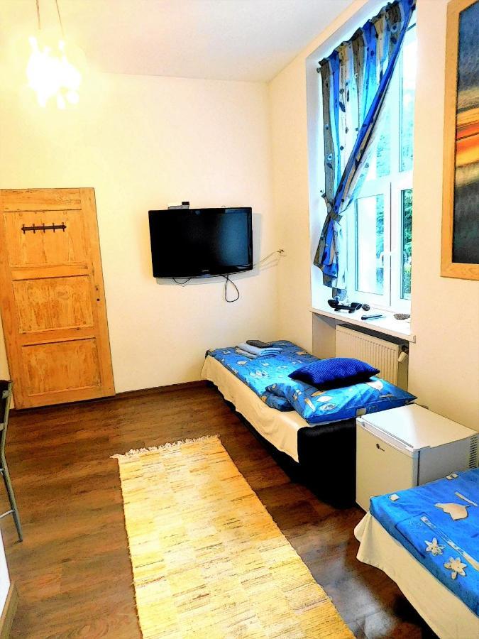 Stara Szkolas7 Noclegi,Mzajezierze 8 14-330 Mazury 마우디티 외부 사진