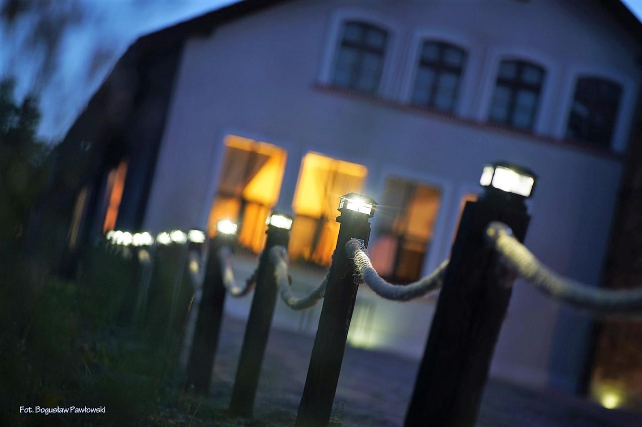 Stara Szkolas7 Noclegi,Mzajezierze 8 14-330 Mazury 마우디티 외부 사진